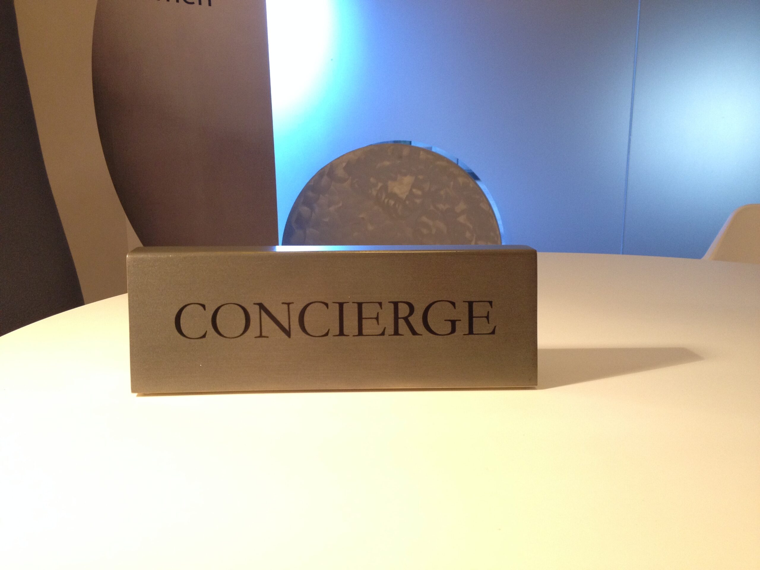 DISPLAYS CONCIERGE